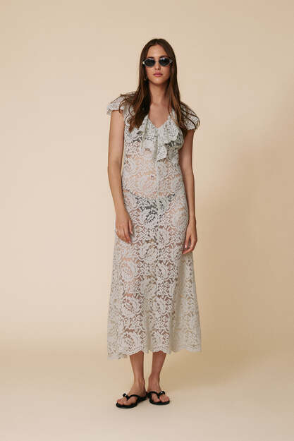 Light Green Midi Lace Dress With Ruffled Neckline