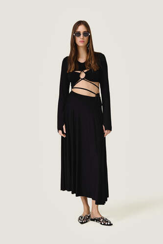 Black Dress With a Front Cut-Out Detail And Adjustable Lace-Up Tie - SS26 - PNK Casual