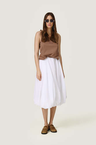 Brown Top featuring a discreet wire inserted into the hem - SS26 - PNK Casual