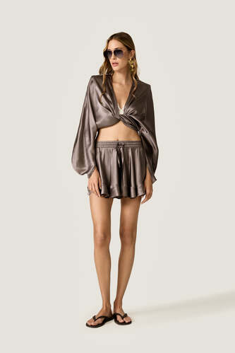 Silk Shorts with Fluid Silhouette - PNK Casual